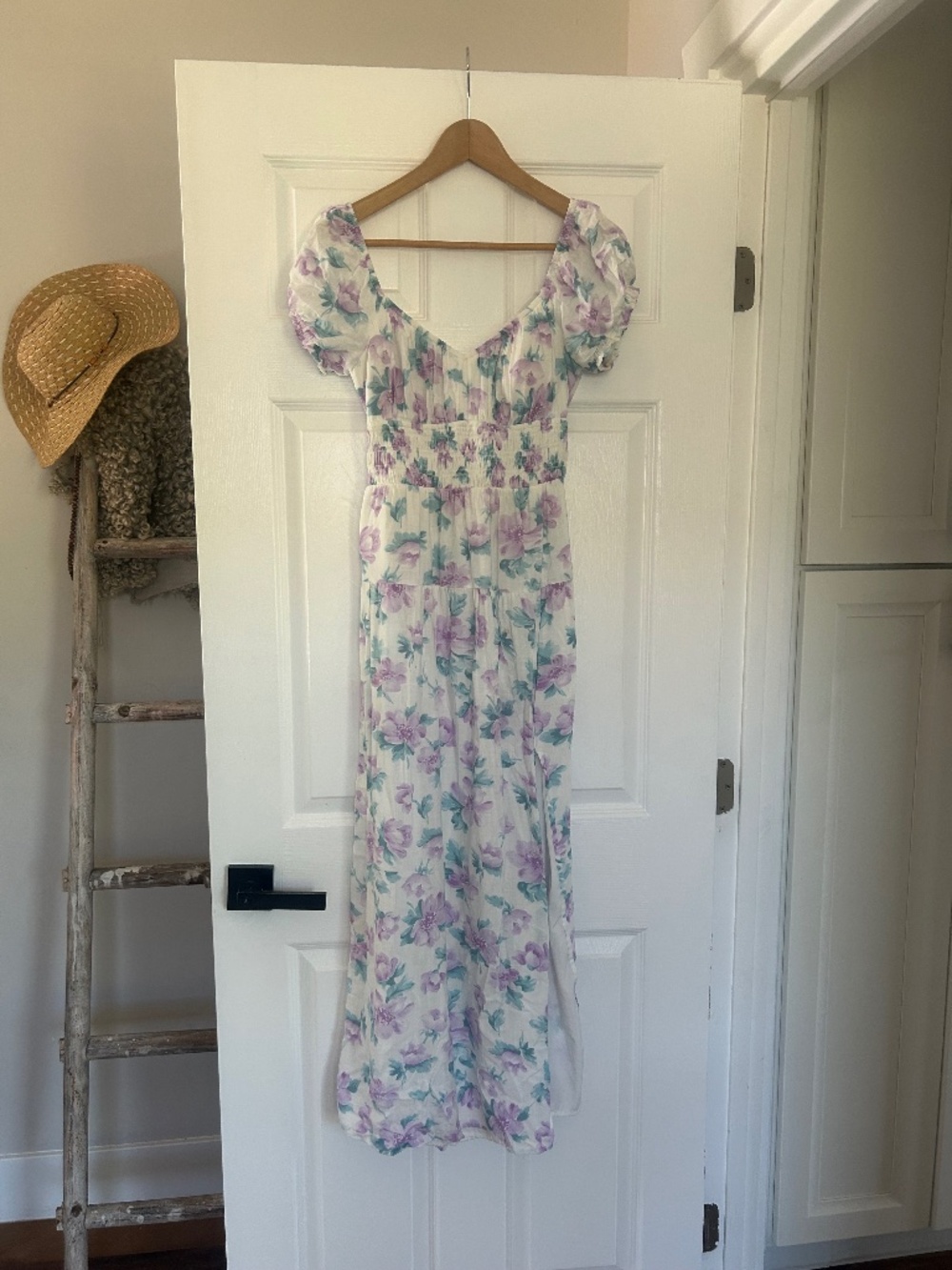 Hollister Floral Puff Sleeve Maxi Dress - Picture 1 of 3